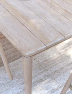 Bella Indoor / Outdoor Dining Table -Hearth & Home Store 51005873 5 LIFESTYLE