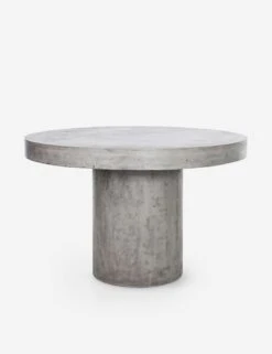 Stein Indoor / Outdoor Round Dining Table